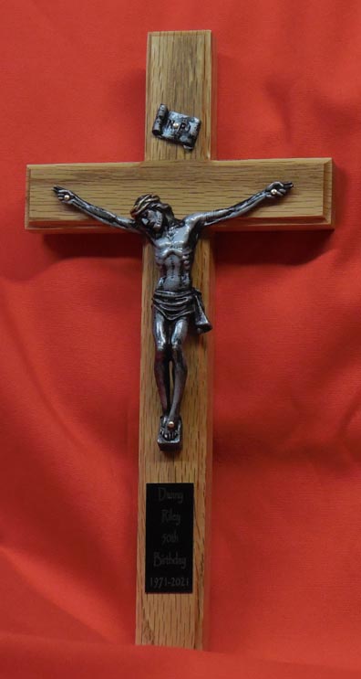 Crucifix #673