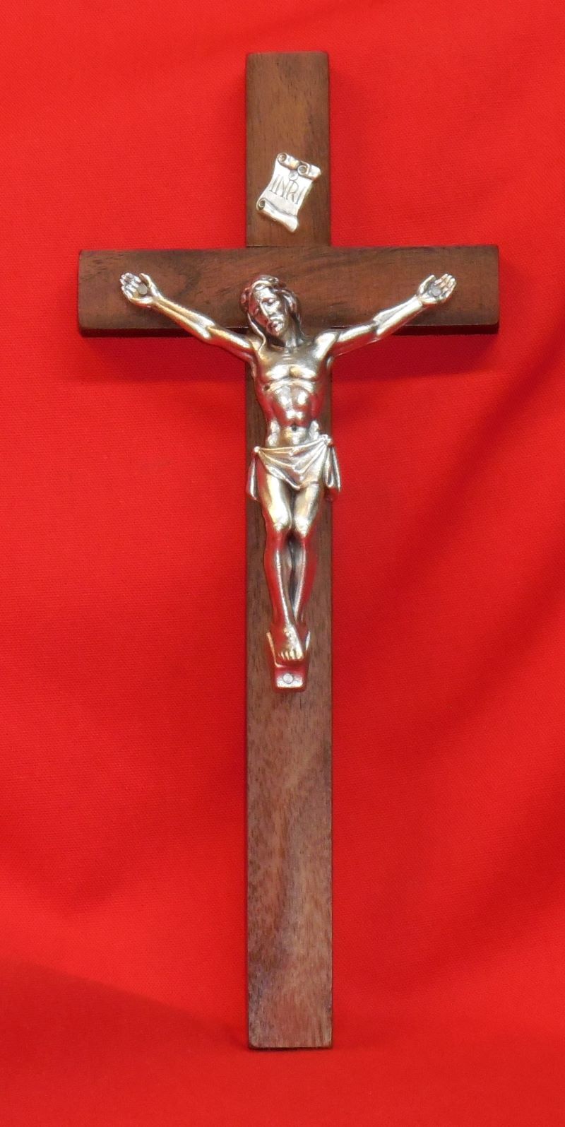Crucifix #810